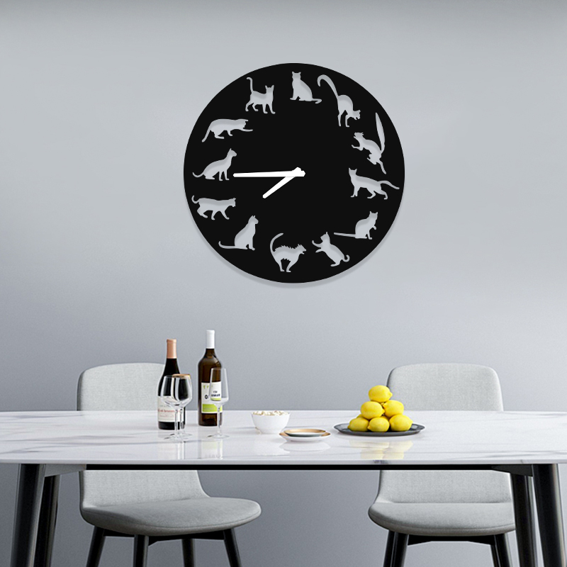 1744598712.jpg clock6.jpg