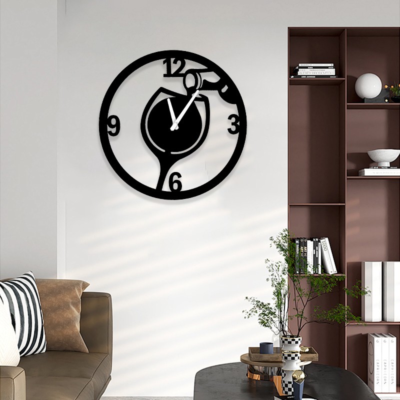 1744599587.jpg clock 2.jpg